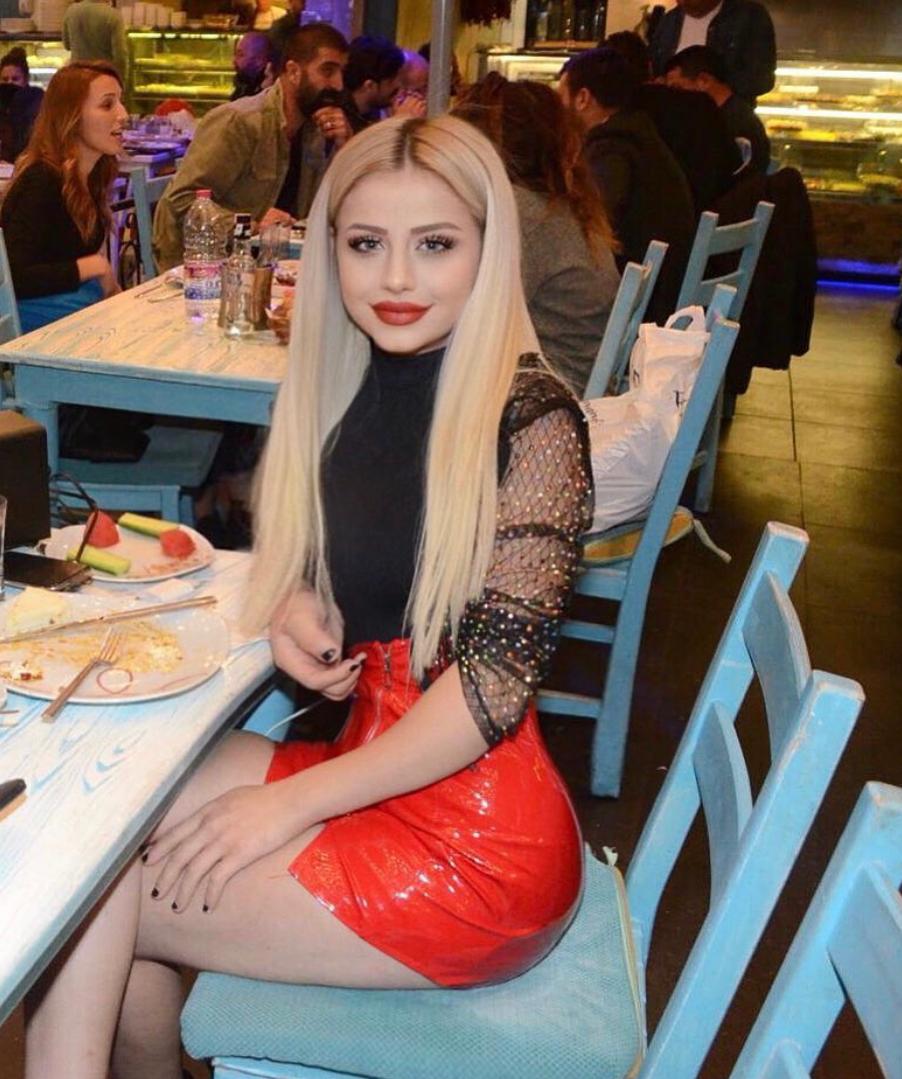 Ela Beyazit Escort Profil Resmi Ela - Beyazit VIP Escort Bayan Modeli - Gerçek Fotoğraflı İlan